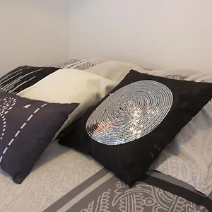  Appartement Beau T2 équipé Bord De